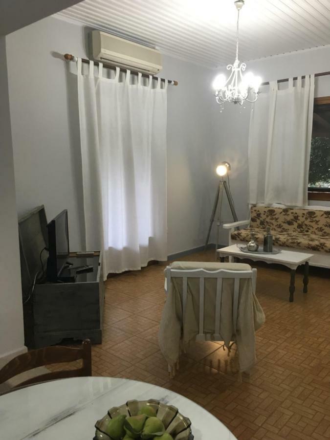 Villa Ermilia Kerveli Екстериор снимка