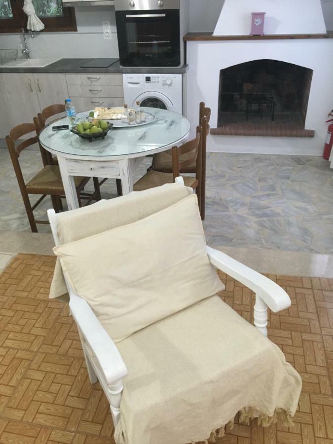 Villa Ermilia Kerveli Екстериор снимка