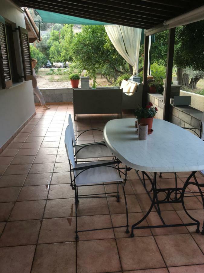 Villa Ermilia Kerveli Екстериор снимка